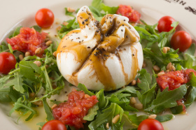 Салат Буррата/Burrata Salad
