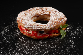 Заварное кольцо|Custard ring
